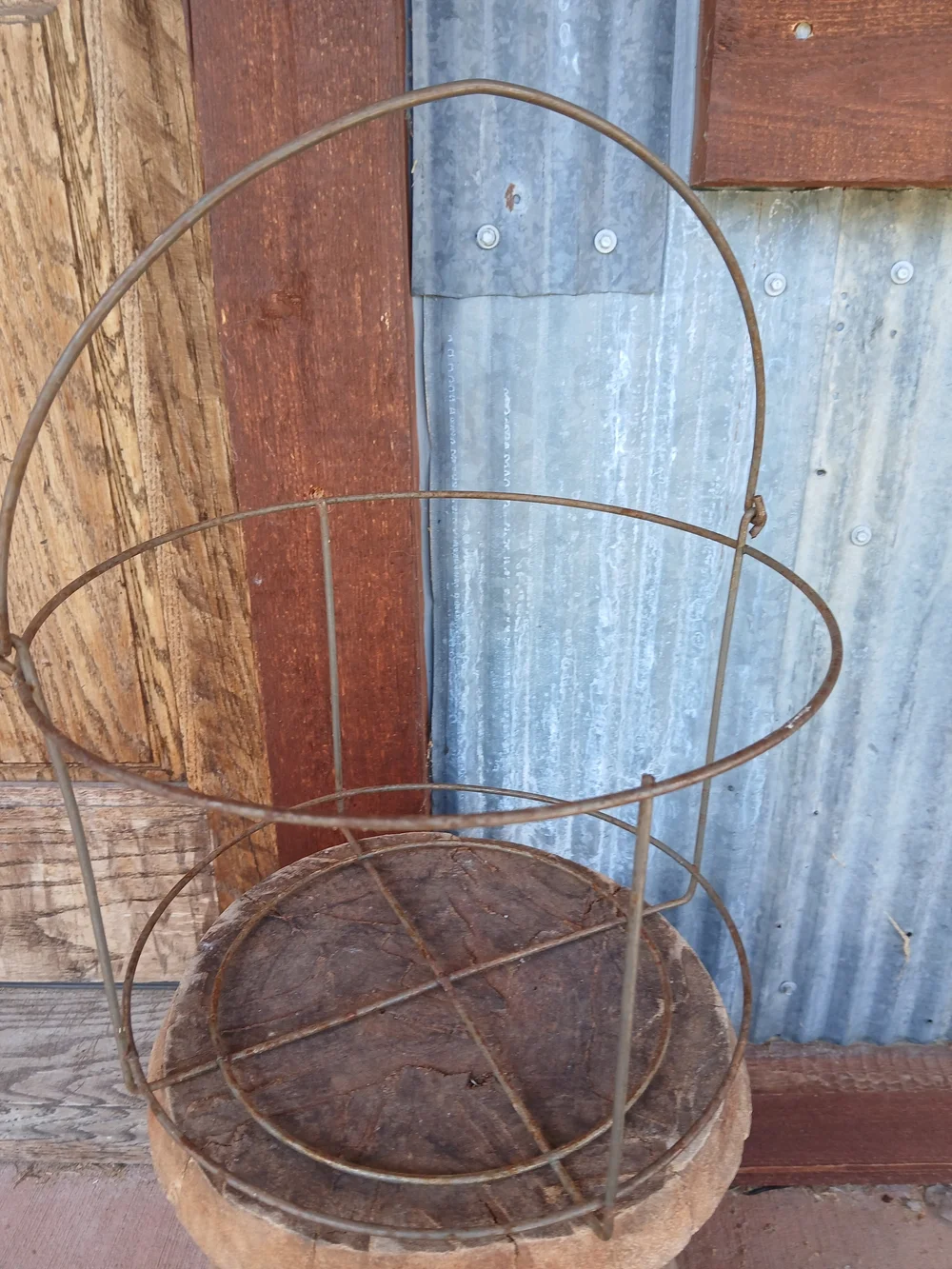 Vintage Rustic Metal Wire Basket Carrier Farmhouse Chic Prairie Cottagecore
